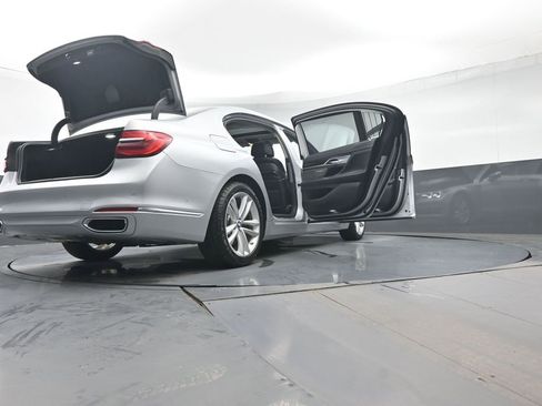 Used 2016 BMW 750i xDrive image 48