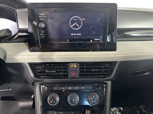Used 2025 Volkswagen Taos S FWD image 17