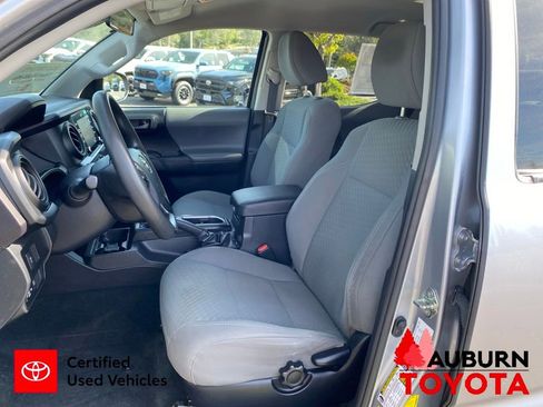 Certified 2020 Toyota Tacoma SR AWD/4WD image 28