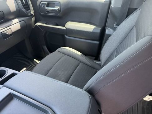 Used 2024 Chevrolet Silverado 1500 Custom Trail Boss AWD/4WD image 19