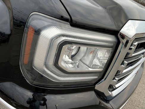 Used 2016 GMC Sierra 1500 SLE w/ SLE Value Package image 31