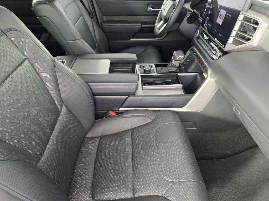 Used 2023 Toyota Sequoia Limited AWD/4WD image 16