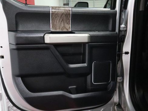 Used 2018 Ford F250 Lariat w/ Lariat Value Package AWD/4WD image 30
