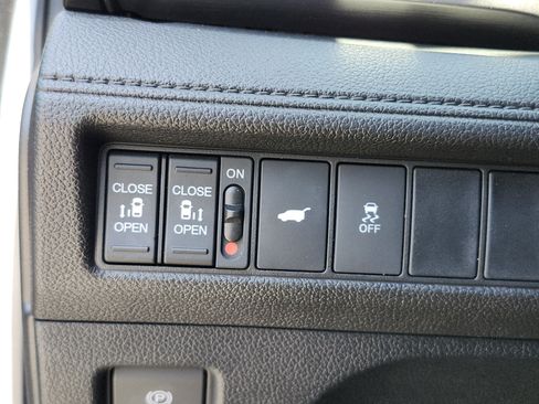 Used 2025 Honda Odyssey EX-L image 31