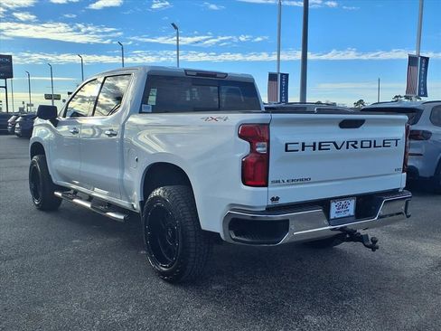 Used 2020 Chevrolet Silverado 1500 LTZ w/ LTZ Plus Package image 2