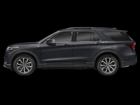 Used 2025 Ford Explorer ST-Line w/ ST-Line Street Pack AWD/4WD image 27