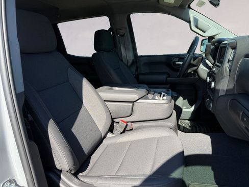 Used 2025 Chevrolet Silverado 1500 Custom Trail Boss image 15