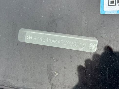 Certified 2023 Toyota Camry SE image 3