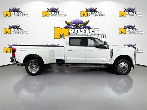 Used 2024 Ford F450 Lariat w/ Camper Package image 4