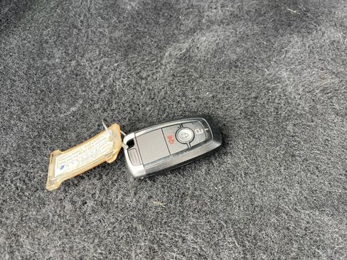 Used 2024 Ford Edge SEL image 22