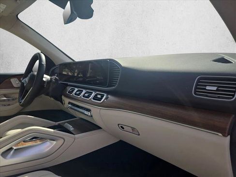 Certified 2026 Mercedes-Benz GLE 350 4MATIC image 22