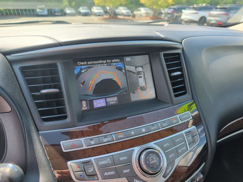 Used 2019 INFINITI QX60 Luxe w/ Sensory Package AWD/4WD image 23