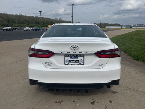 Used 2024 Toyota Camry LE image 5
