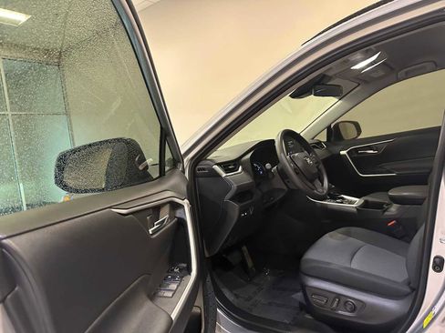 Certified 2025 Toyota RAV4 XLE image 23