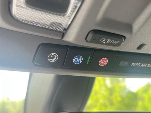 Used 2021 Chevrolet Silverado 1500 RST AWD/4WD image 20
