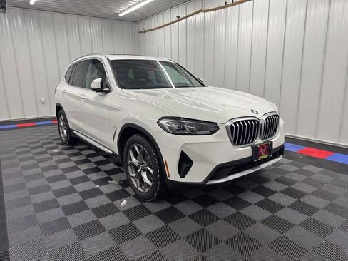 Used 2024 BMW X3 xDrive30i image 2
