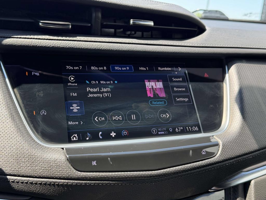 Used 2022 Cadillac XT5 Luxury AWD/4WD image 32