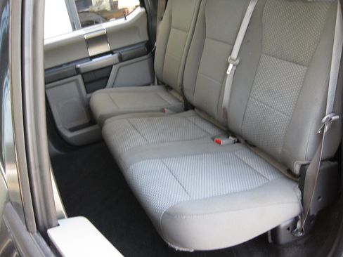 Used 2018 Ford F150 XLT w/ Equipment Group 301A Mid image 24