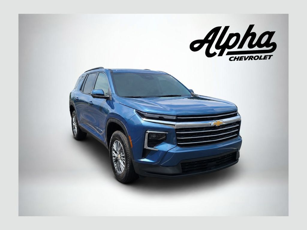 Used 2024 Chevrolet Traverse LT FWD 360° Tour