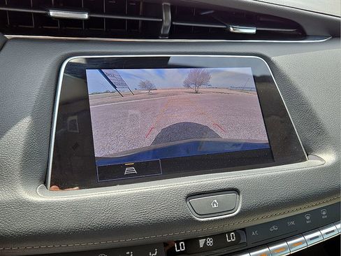 Used 2023 Cadillac XT4 Premium Luxury AWD/4WD image 28