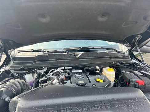 New 2025 RAM 2500 Tradesman AWD/4WD image 34