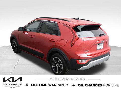 New 2026 Kia Niro LX FWD image 7