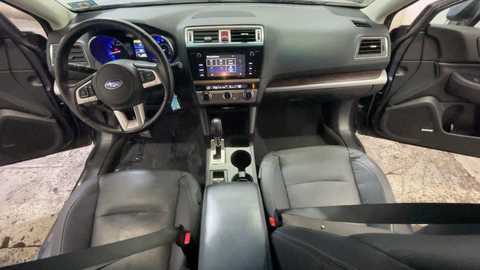Used 2016 Subaru Outback 3.6R Limited AWD/4WD image 30