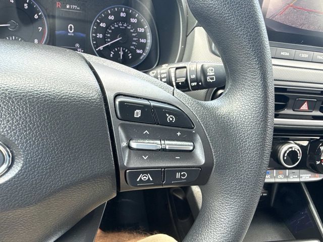 Used 2023 Hyundai Kona SEL AWD/4WD image 29