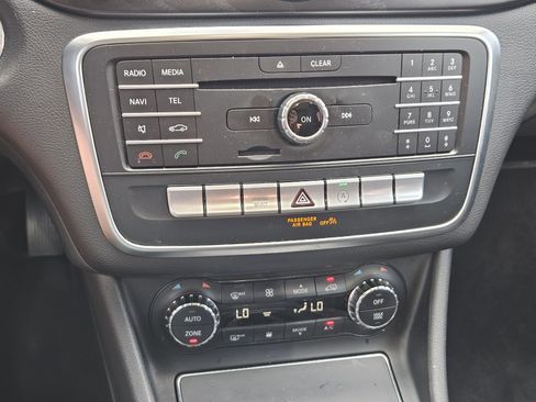 Certified 2019 Mercedes-Benz CLA 250 image 19