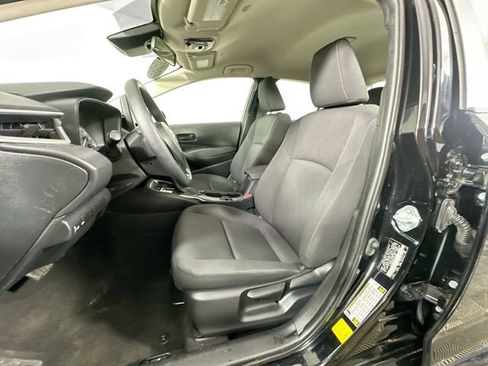 Used 2024 Toyota Corolla LE image 16