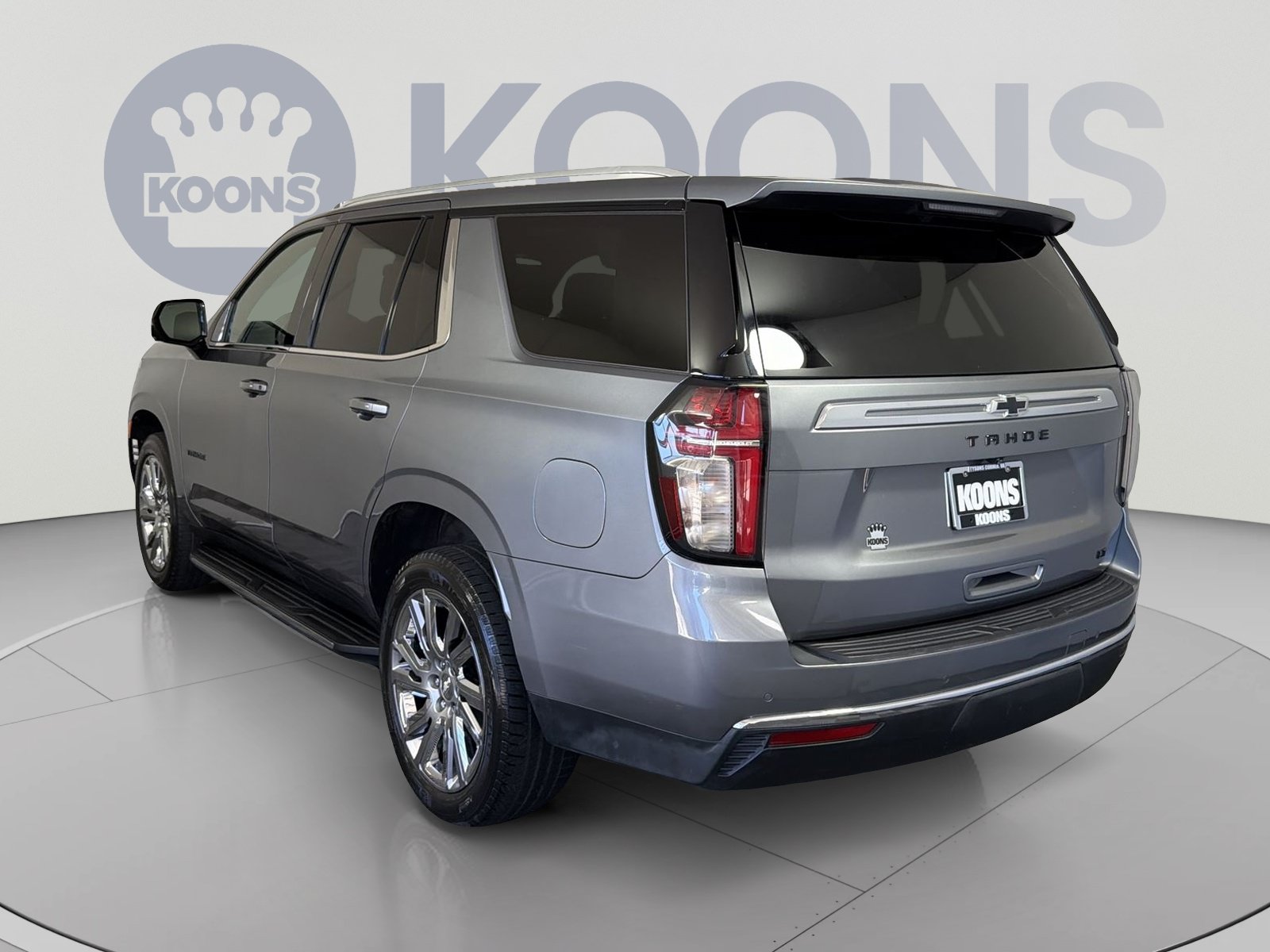 Used 2021 Chevrolet Tahoe LT w/ LT Signature Package AWD/4WD image 4