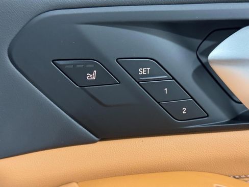 New 2026 BMW X5 xDrive40i w/ Executive Package image 21