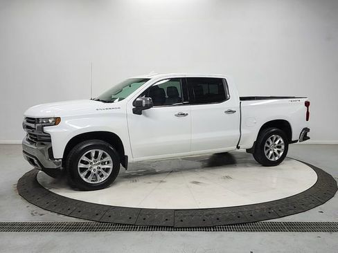 Used 2021 Chevrolet Silverado 1500 LTZ AWD/4WD image 3
