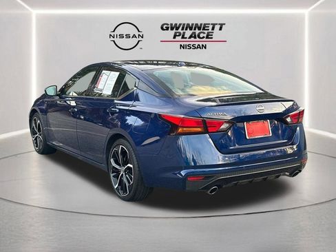 Used 2024 Nissan Altima 2.5 SR image 7