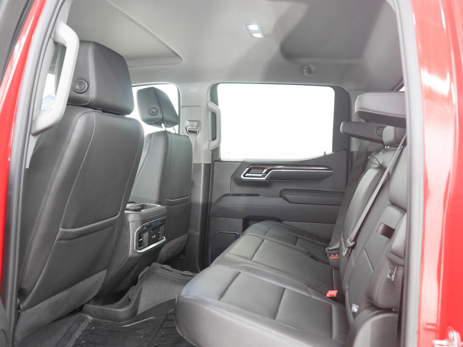 Used 2024 GMC Sierra 1500 Elevation w/ Elevation Premium Package AWD/4WD image 15