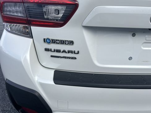 Used 2022 Subaru Crosstrek 2.5i Sport w/ Moonroof Package image 7