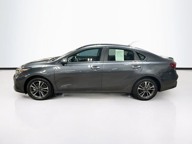Used 2024 Kia Forte LXS FWD image 4