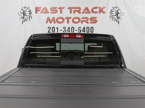 Used 2018 RAM 2500 Limited image 6