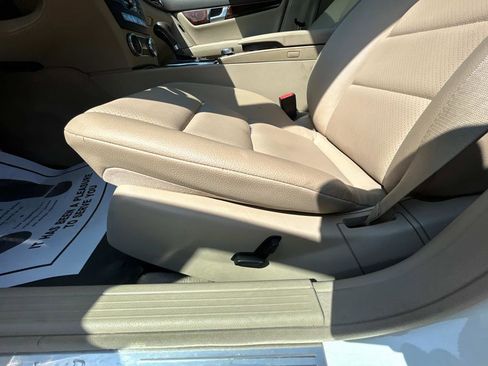 Used 2012 Mercedes-Benz C 300 4MATIC Sedan image 19