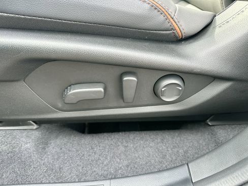 Used 2025 Subaru Forester Sport image 22