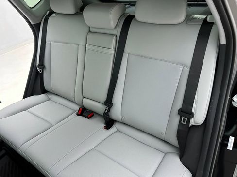 Used 2025 Hyundai Kona Limited image 21