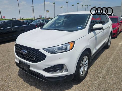 Used 2019 Ford Edge SEL w/ Equipment Group 201A FWD image 2
