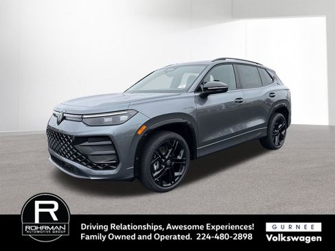 New 2026 Volkswagen Tiguan SE R-Line AWD/4WD image 4