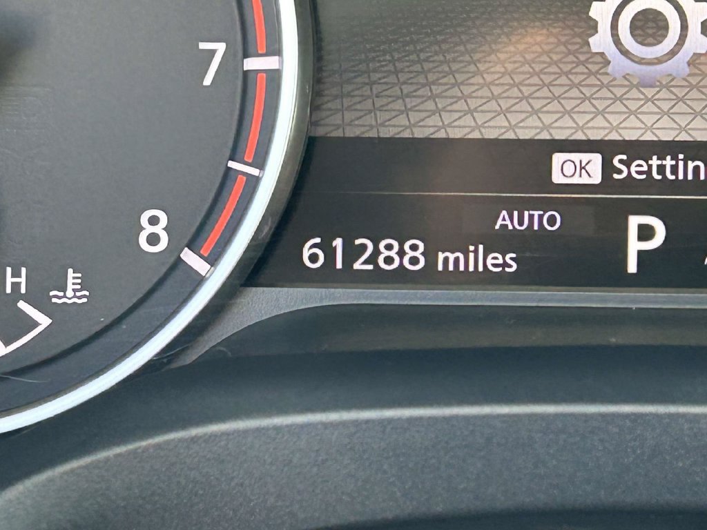 Used 2025 Nissan Rogue SV AWD/4WD image 17
