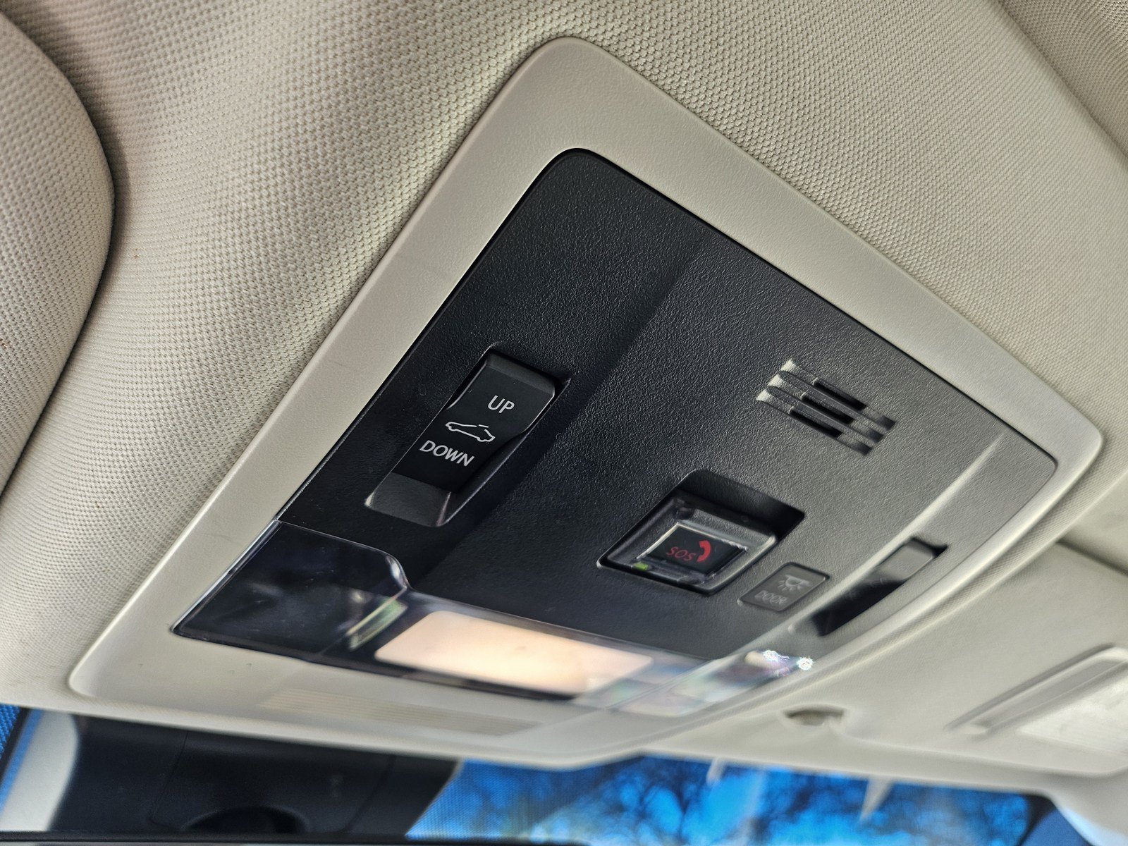 Used 2024 Lexus ES 350 w/ Accessory Package (Z1) FWD image 12