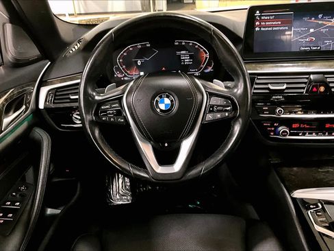 Used 2021 BMW 540i xDrive w/ Premium Package image 5