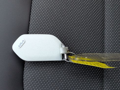 Used 2025 Kia EV6 Light w/ Light LR Technology Package RWD image 35