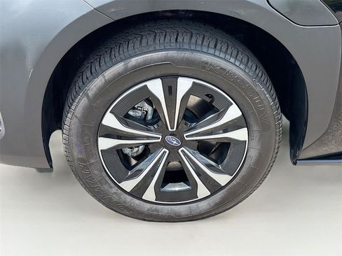 Used 2023 Subaru Solterra AWD image 31