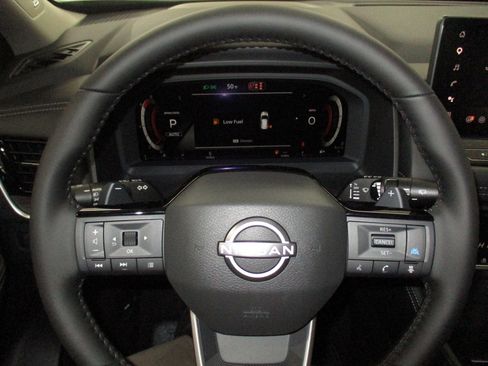New 2026 Nissan Rogue Platinum AWD/4WD image 23