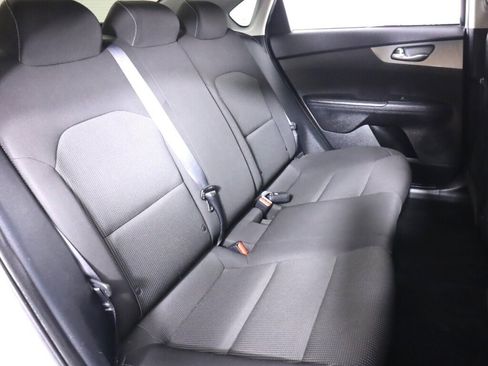 Used 2020 Kia Forte LXS FWD image 34